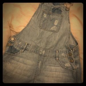 Awesome short overalls